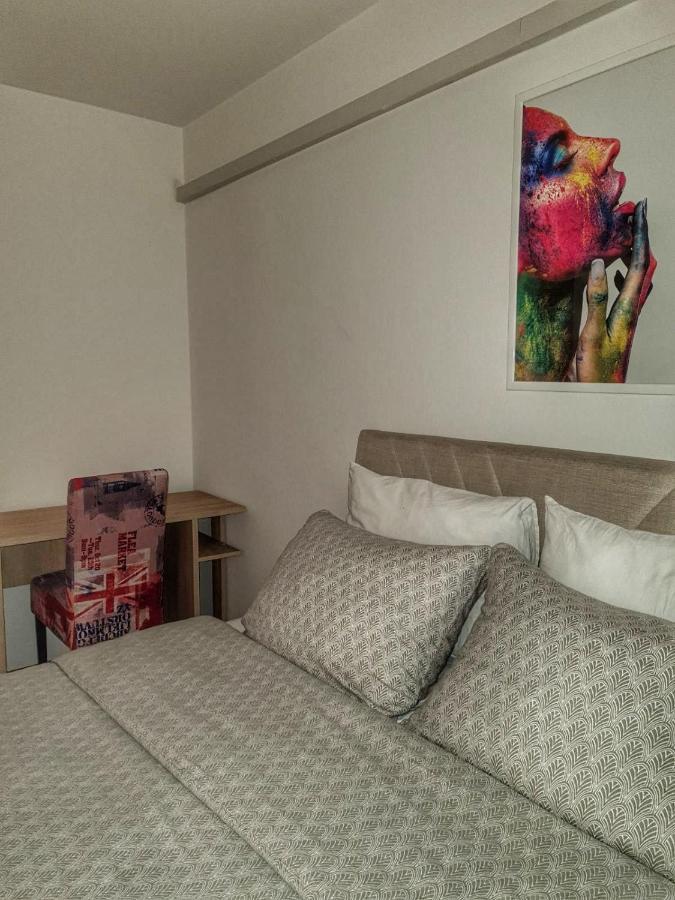 Nights & Smiles Sarajevo Appartement Buitenkant foto